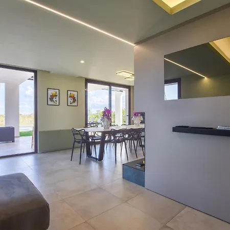 Casa vacanze 5 Bedroom In Trappeto (Sicily)