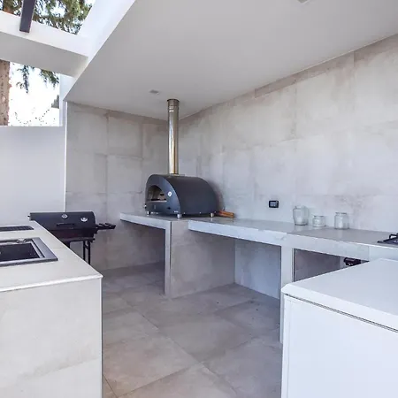 Holiday home 5 Bedroom In Trappeto Trappeto (Sicily)