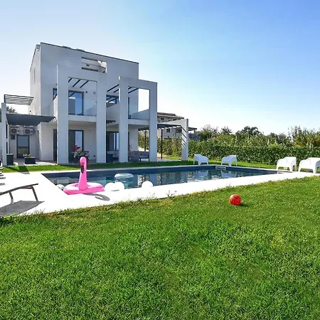 5 Bedroom In Trappeto Holiday home