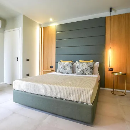 Сasa de vacaciones 5 Bedroom In